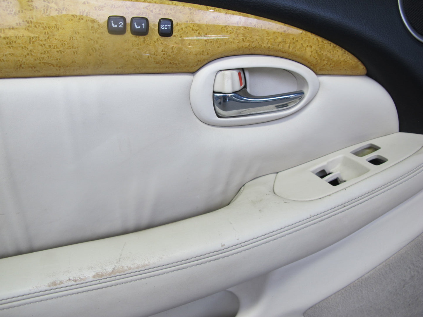 02-05 Lexus SC430 Set of 2 Left & Right Door Interior Trim Cover Panel Ecru OEM