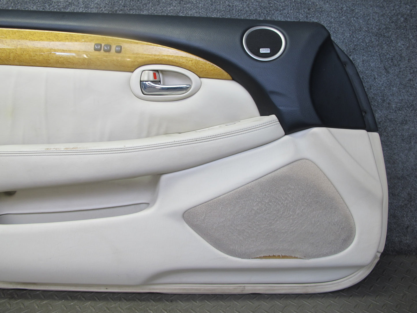 02-05 Lexus SC430 Set of 2 Left & Right Door Interior Trim Cover Panel Ecru OEM