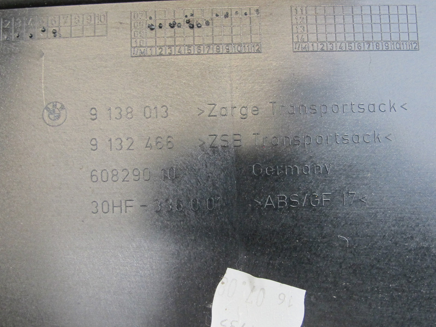 08-13 BMW E88 135I Convert Rear Trunk Lid SKI BAG Housing Storage Assembly OEM