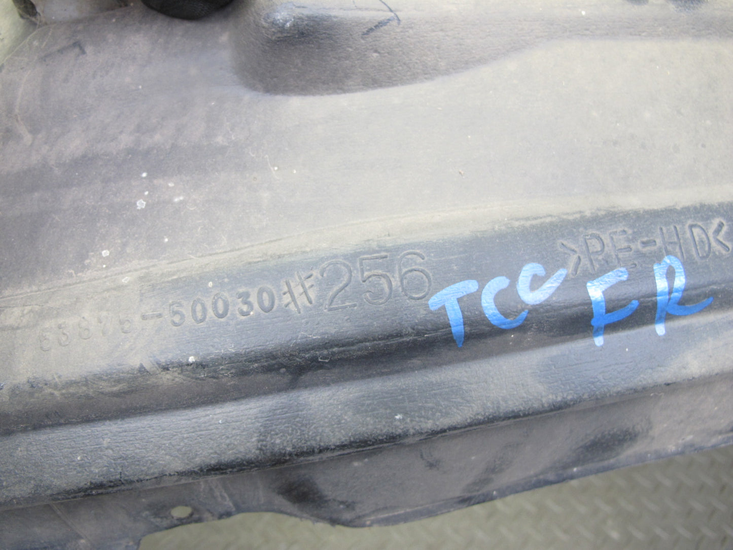 95-97 Toyota Celsior Lexus LS400 UCF20 Front Fender Liner Splash Shield Set OEM