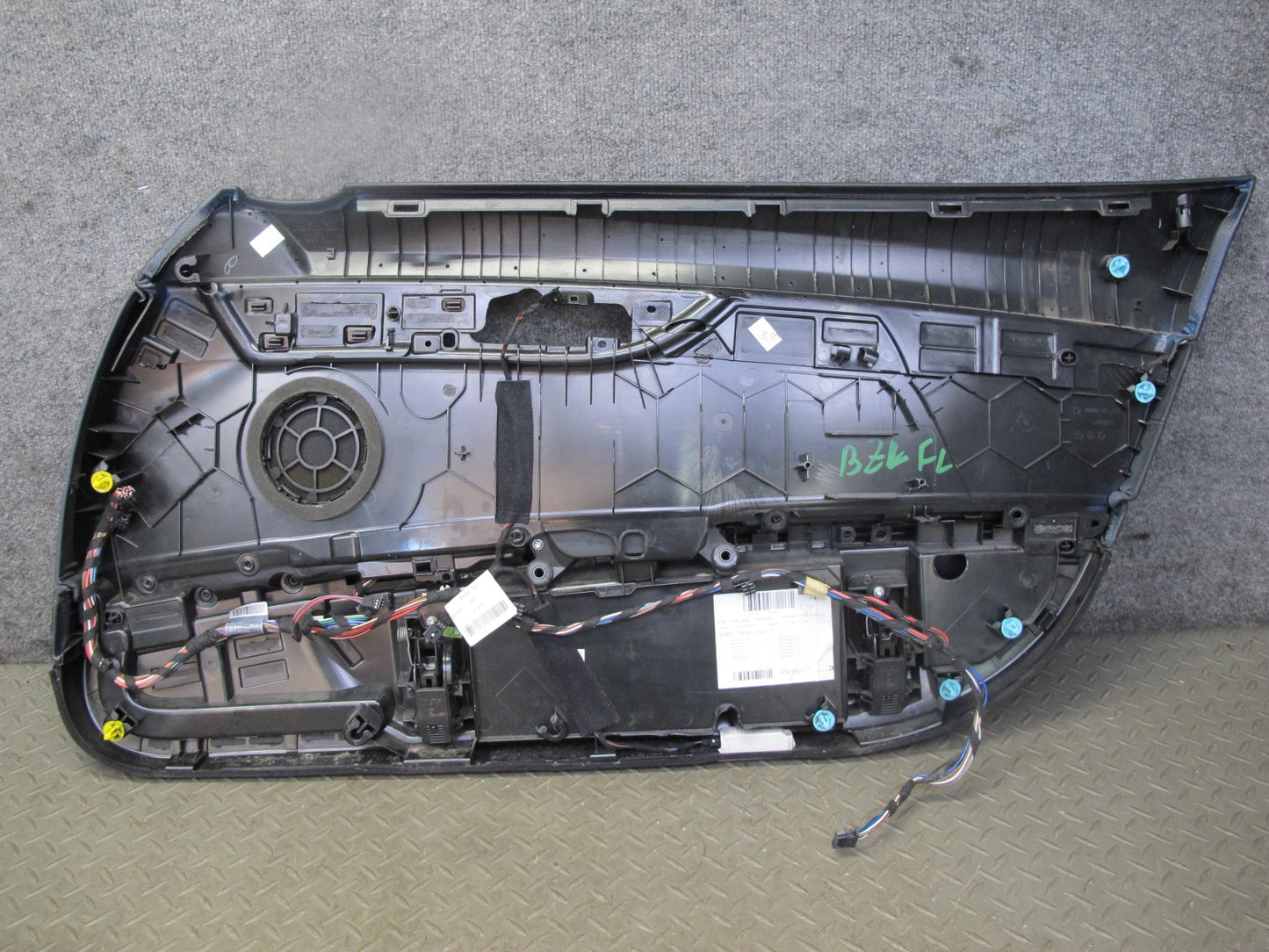 09-16 BMW E89 Z4 Set of 2 Left & Right Door Interior Trim Cover Panel Black OEM