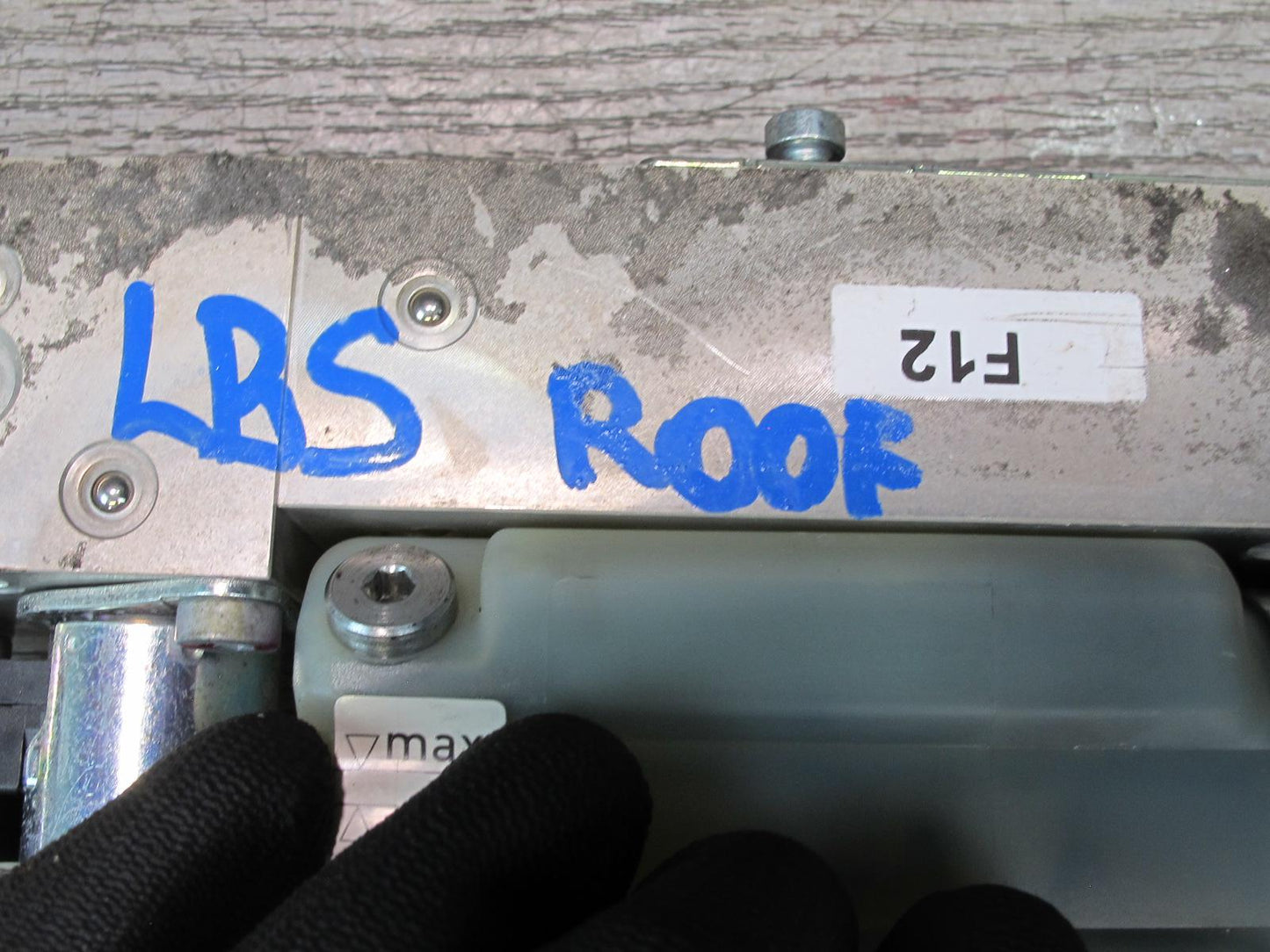 2012-2018 BMW F12 M6 Convertible Roof TOP Hydraulic Pump Motor Unit