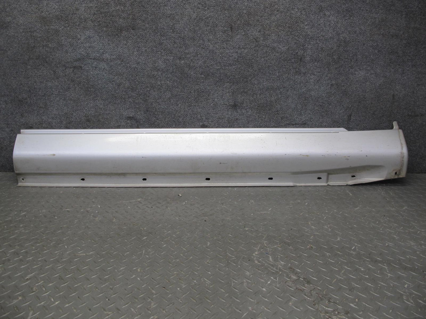 95-97 Toyota Celsior Lexus LS400 Side Skirt Rocker Panel Molding Set Gray OEM