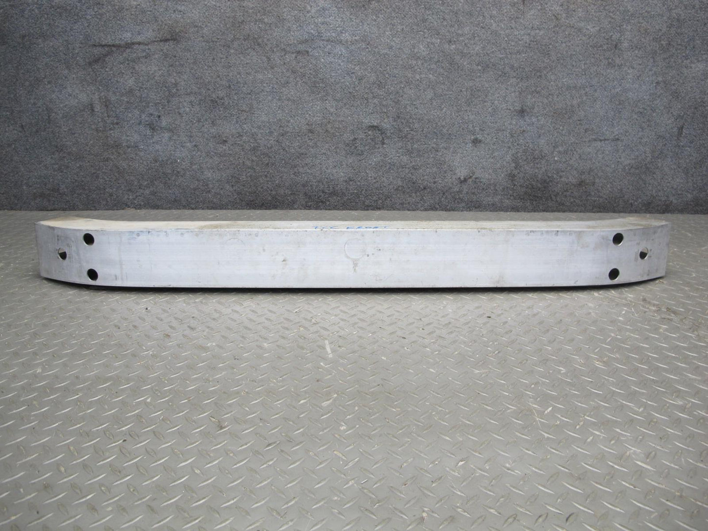 95-97 Toyota Celsior Lexus LS400 UCF20 Front Bumper Impact Reinforcement Bar OEM