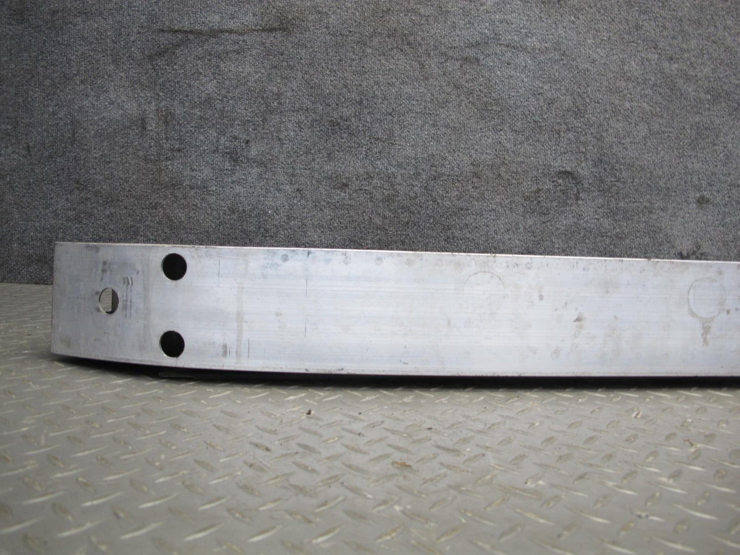 95-97 Toyota Celsior Lexus LS400 UCF20 Front Bumper Impact Reinforcement Bar OEM