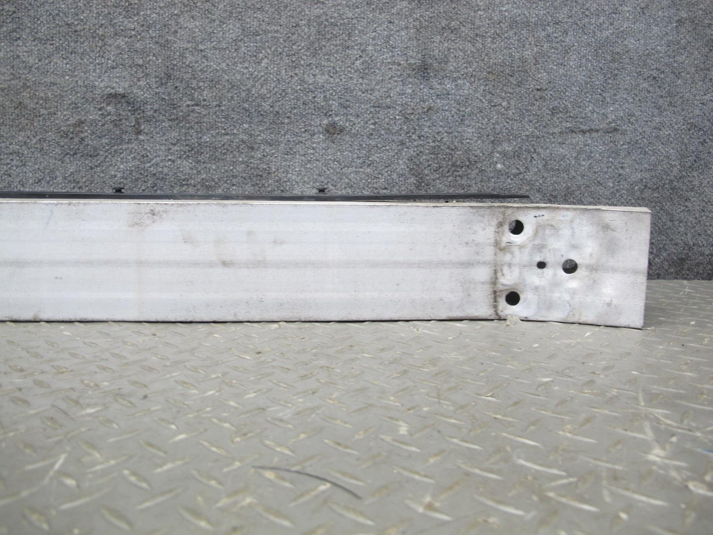 95-97 Toyota Celsior Lexus LS400 UCF20 Front Bumper Impact Reinforcement Bar OEM