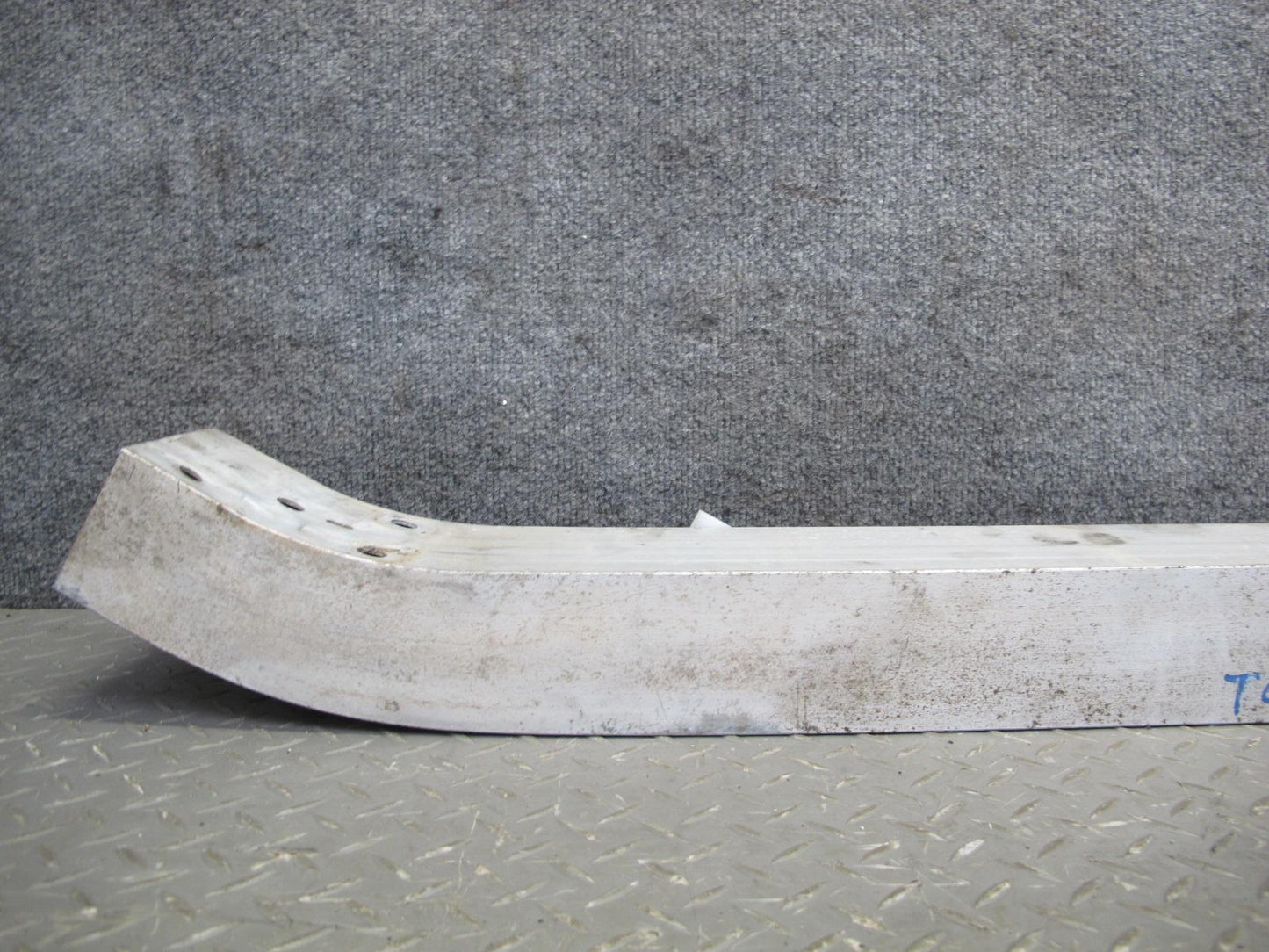 95-97 Toyota Celsior Lexus LS400 UCF20 Front Bumper Impact Reinforcement Bar OEM