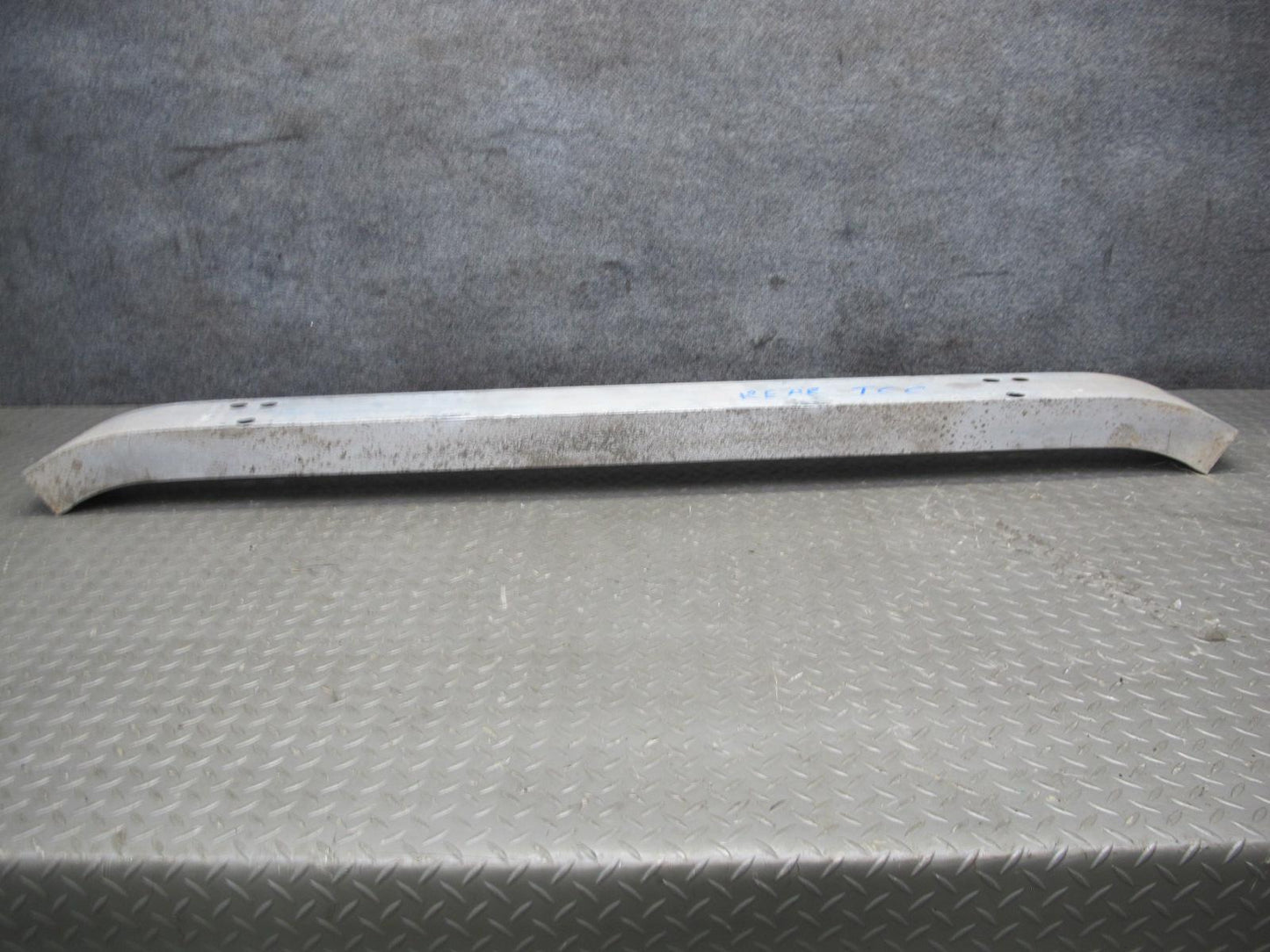 95-97 Toyota Celsior Lexus LS400 UCF20 Rear Bumper Impact Reinforcement Bar OEM