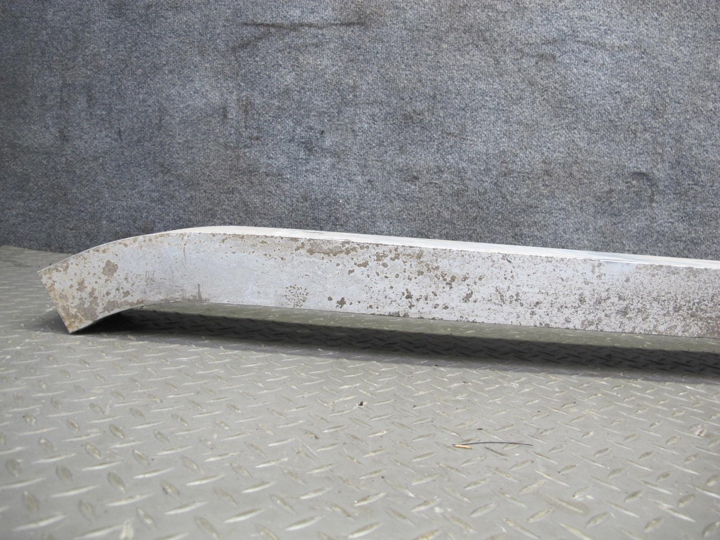 95-97 Toyota Celsior Lexus LS400 UCF20 Rear Bumper Impact Reinforcement Bar OEM