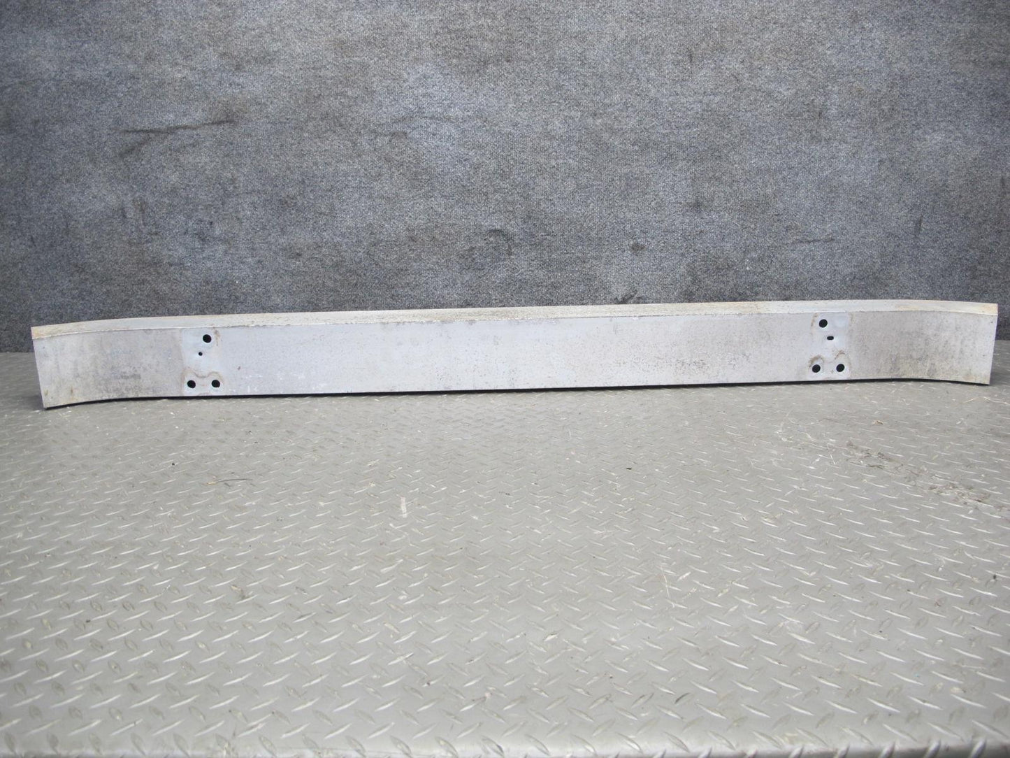 95-97 Toyota Celsior Lexus LS400 UCF20 Rear Bumper Impact Reinforcement Bar OEM