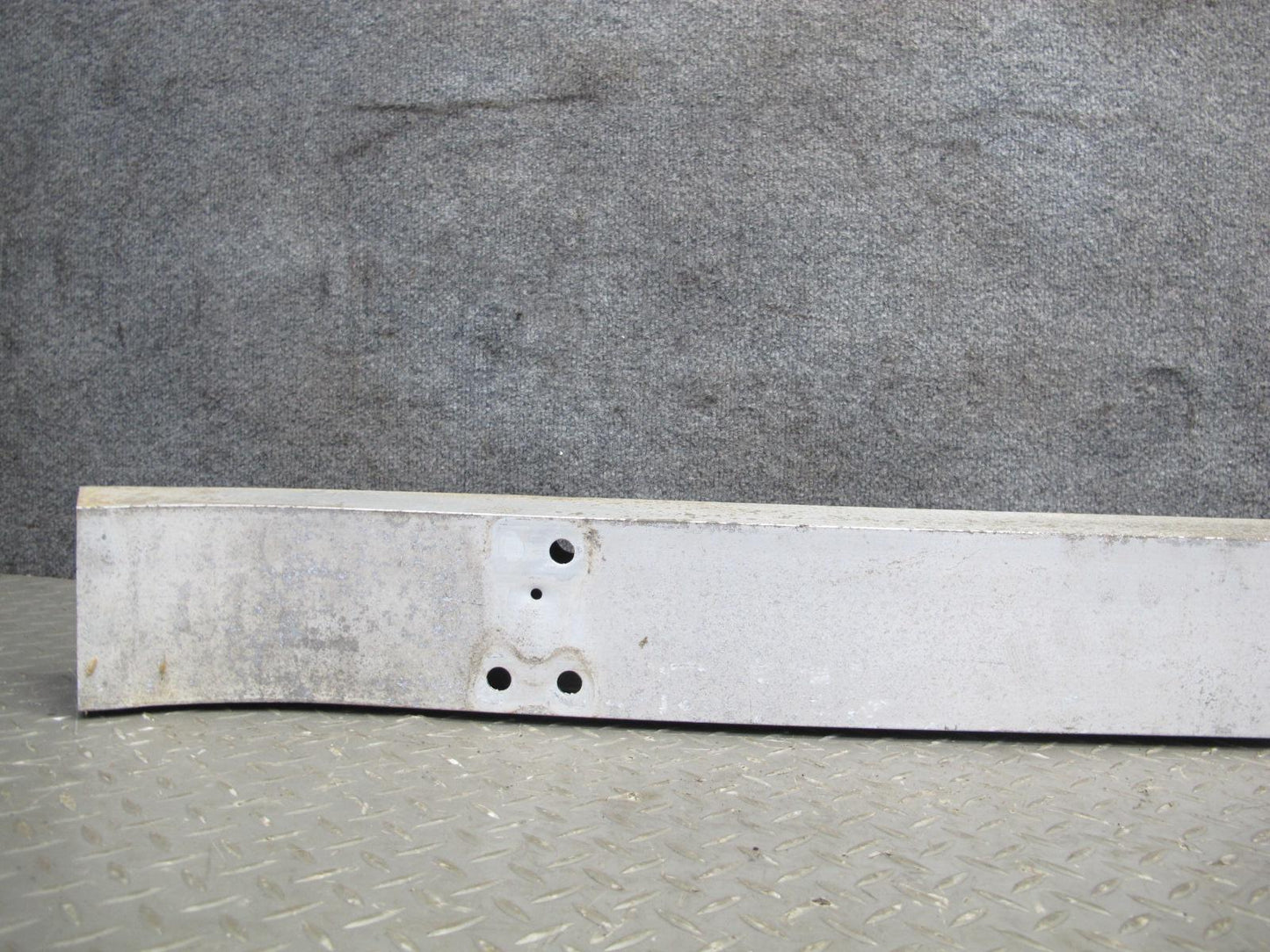 95-97 Toyota Celsior Lexus LS400 UCF20 Rear Bumper Impact Reinforcement Bar OEM