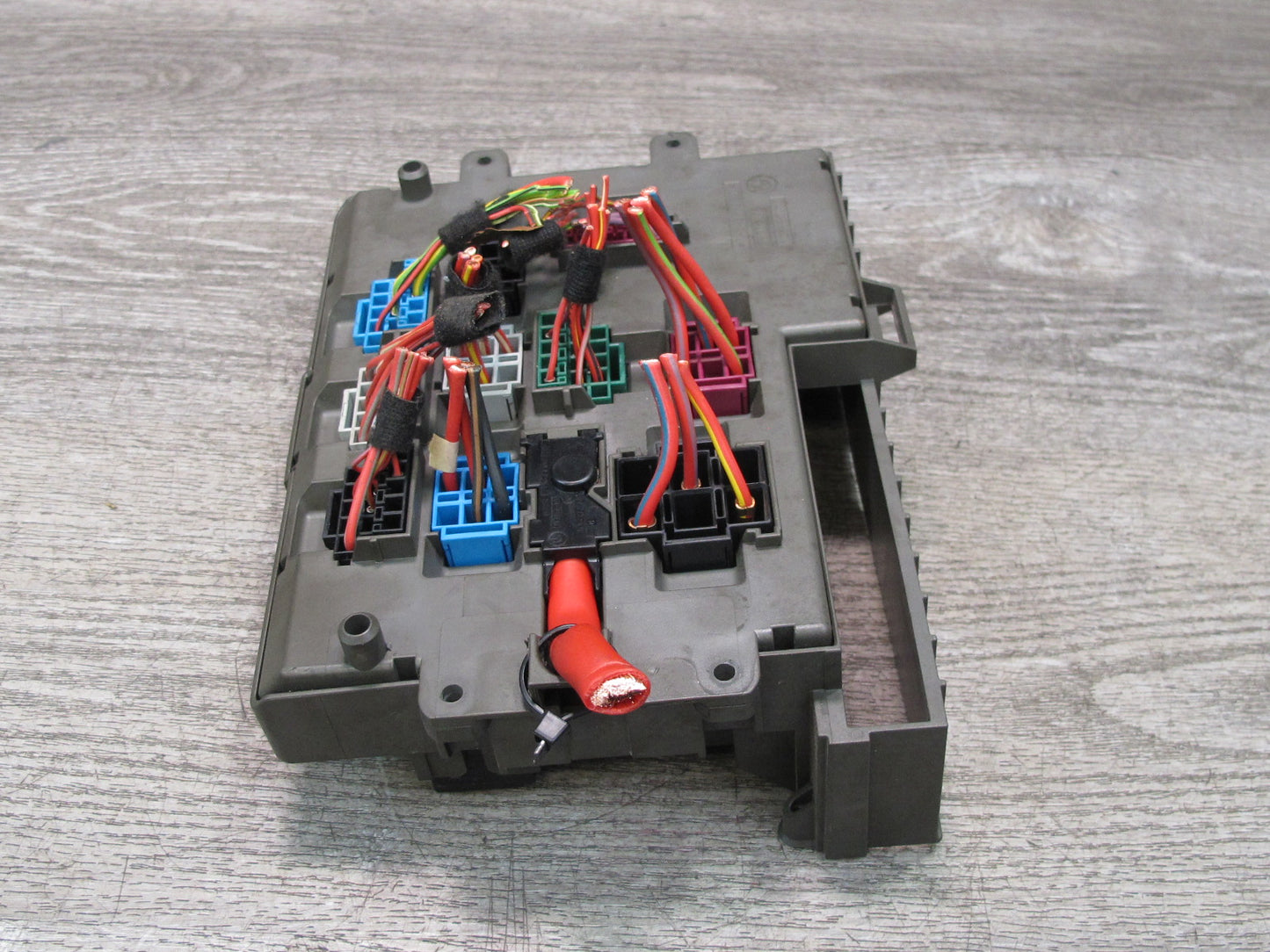 08-13 BMW E88 E82 135I Power Distribution Fuse Relay Box Module OEM