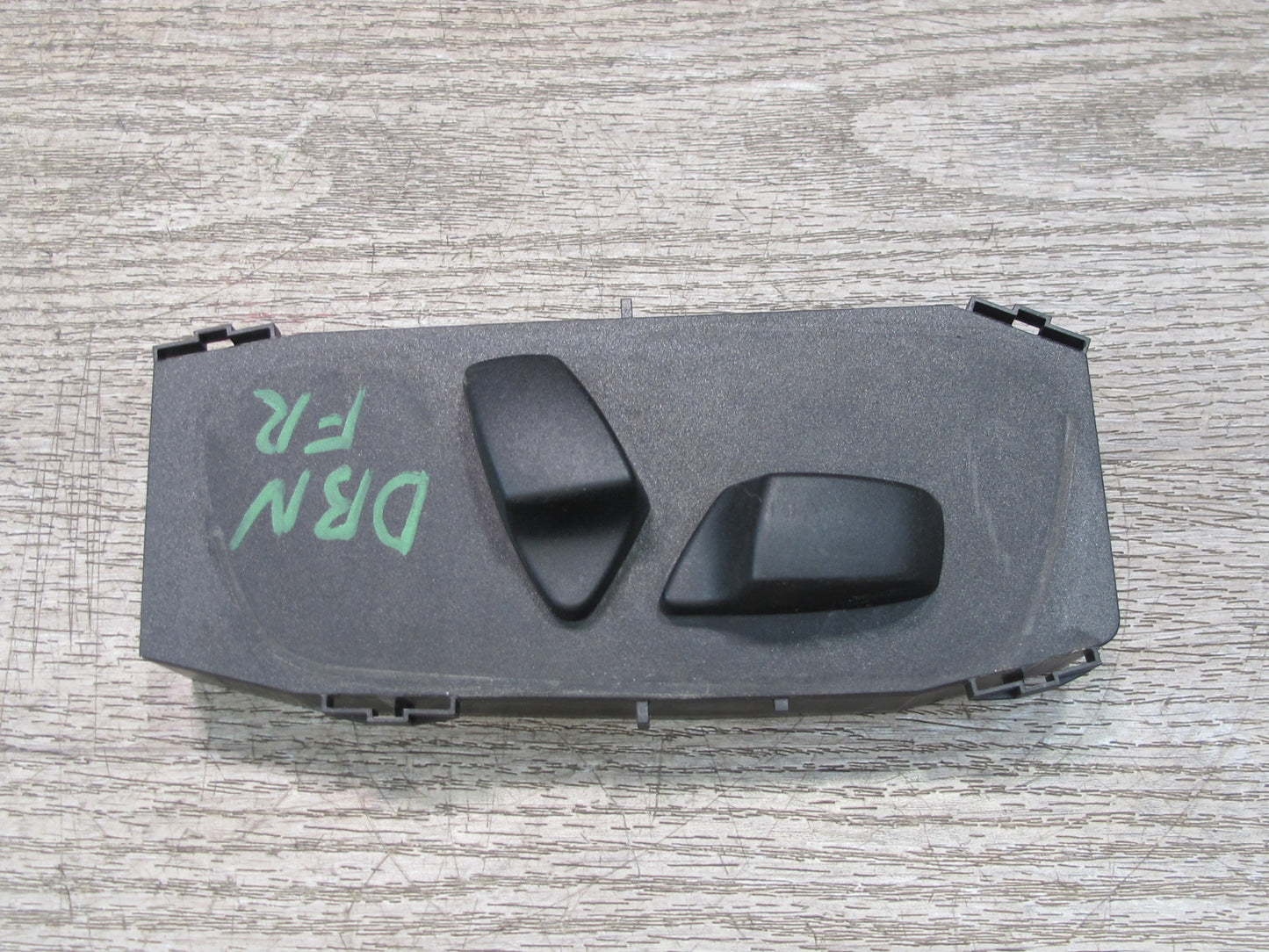 08-13 BMW E82 E88 135I Front Right Seat Adjustment Control Switch Set OEM