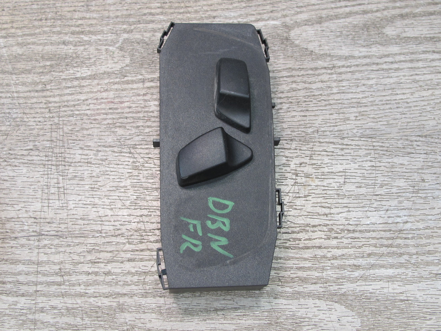 08-13 BMW E82 E88 135I Front Right Seat Adjustment Control Switch Set OEM