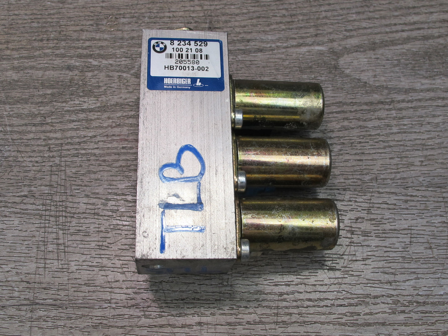 2001-2006 BMW E46 M3 Convertible TOP Roof Hydraulic Valve Control Block