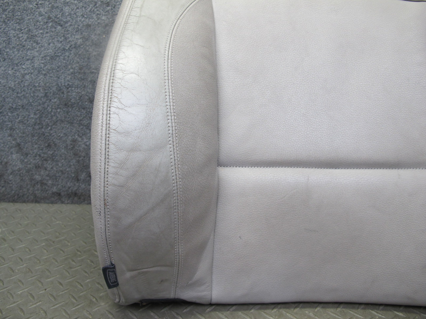 08-13 BMW E82 E88 135i Convertible Front Right Seat Upper Leather Cushion OEM