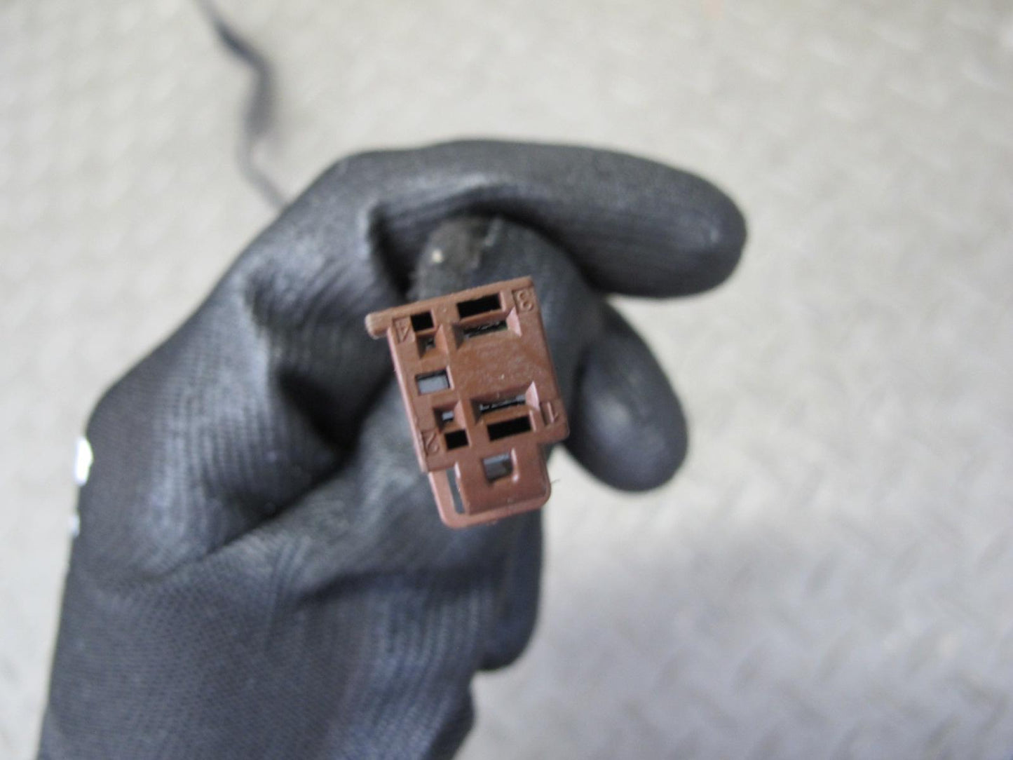 08-13 BMW E82 E88 135i Convertible Front Right Seat Upper Leather Cushion OEM