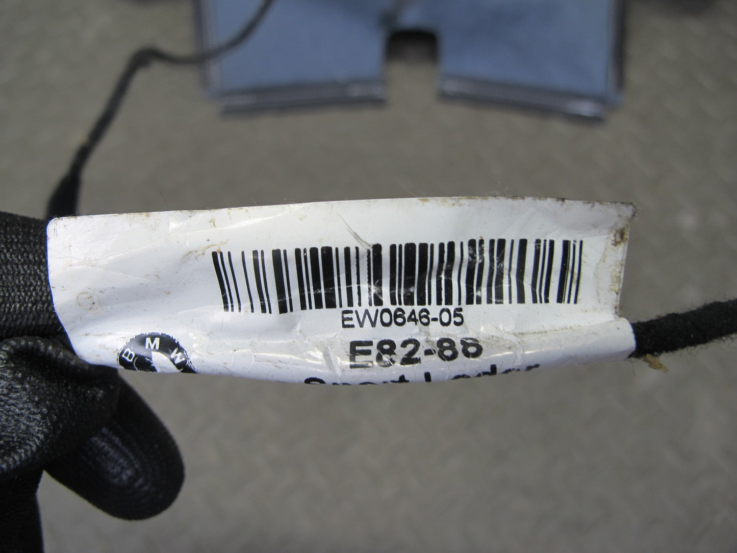 08-13 BMW E82 E88 135i Convertible Front Right Seat Upper Leather Cushion OEM