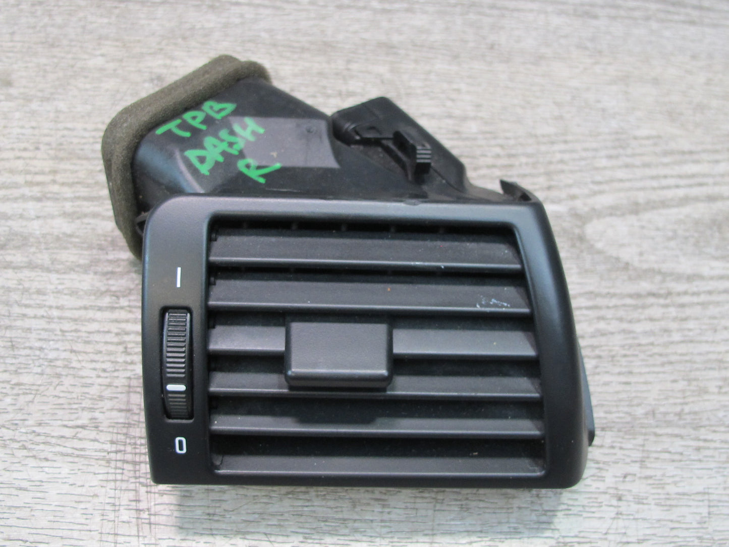 01-06 BMW E46 330ci 3-SERIES Set of 3 Dash Front Left Center Right Air Vent OEM