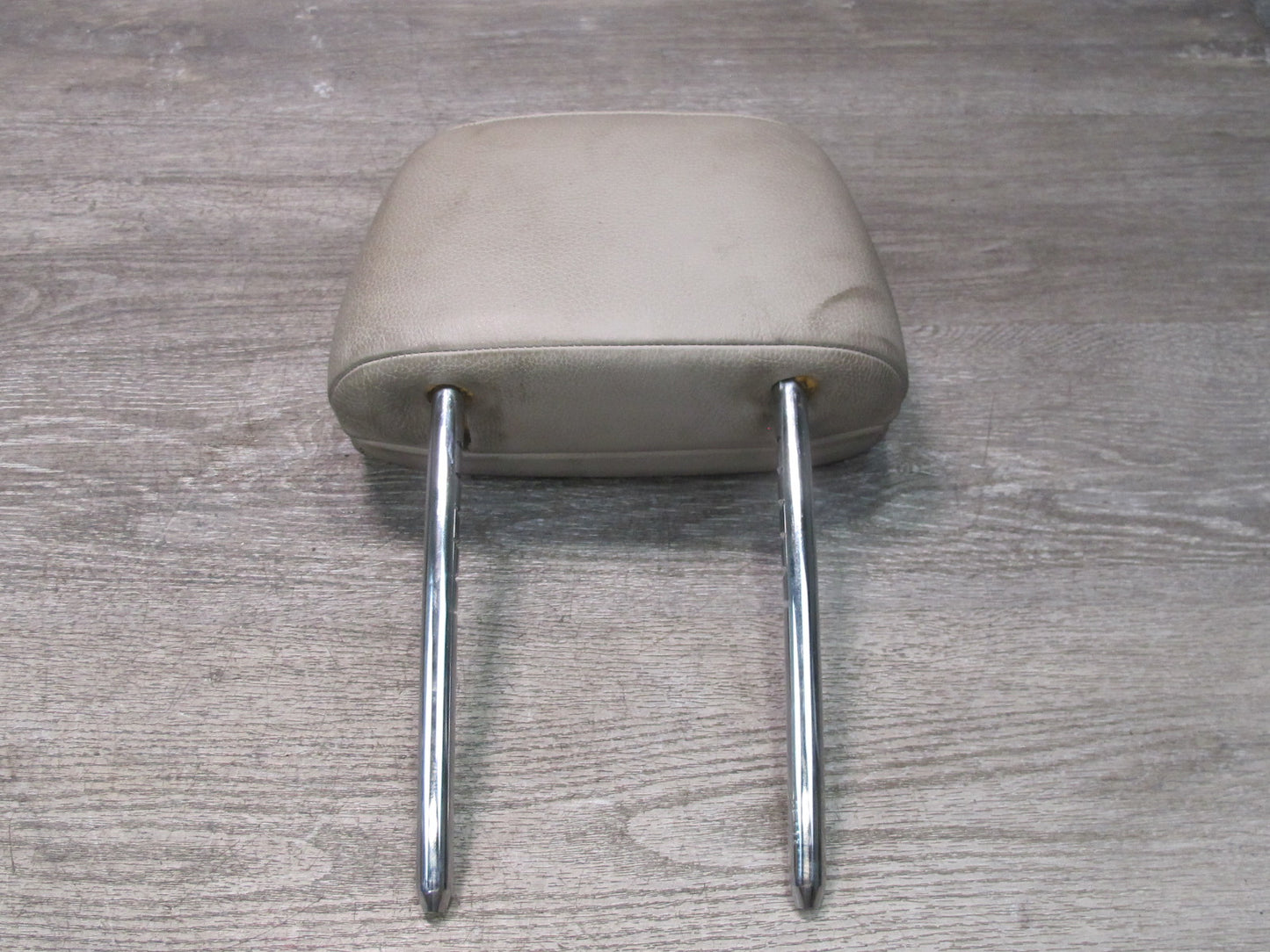 08-13 BMW E82 E88 135i Convertible Set of 2 Front Seat Leather Headrest OEM