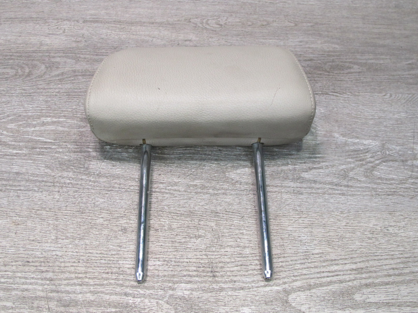 08-13 BMW E82 E88 135i Convertible Set of 2 Rear Seat Leather Headrest OEM