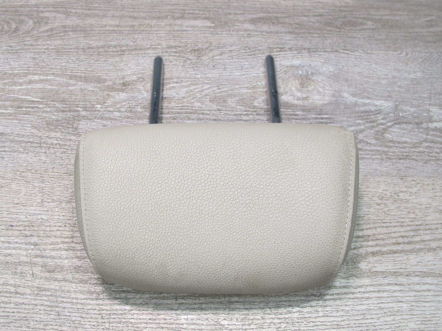 08-13 BMW E82 E88 135i Convertible Set of 2 Rear Seat Leather Headrest OEM