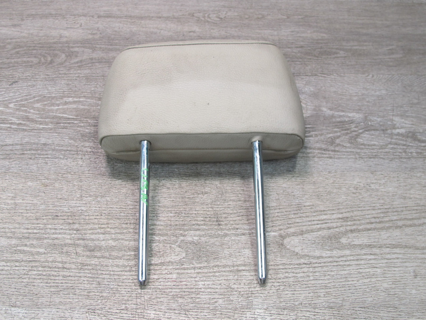 08-13 BMW E82 E88 135i Convertible Set of 2 Rear Seat Leather Headrest OEM