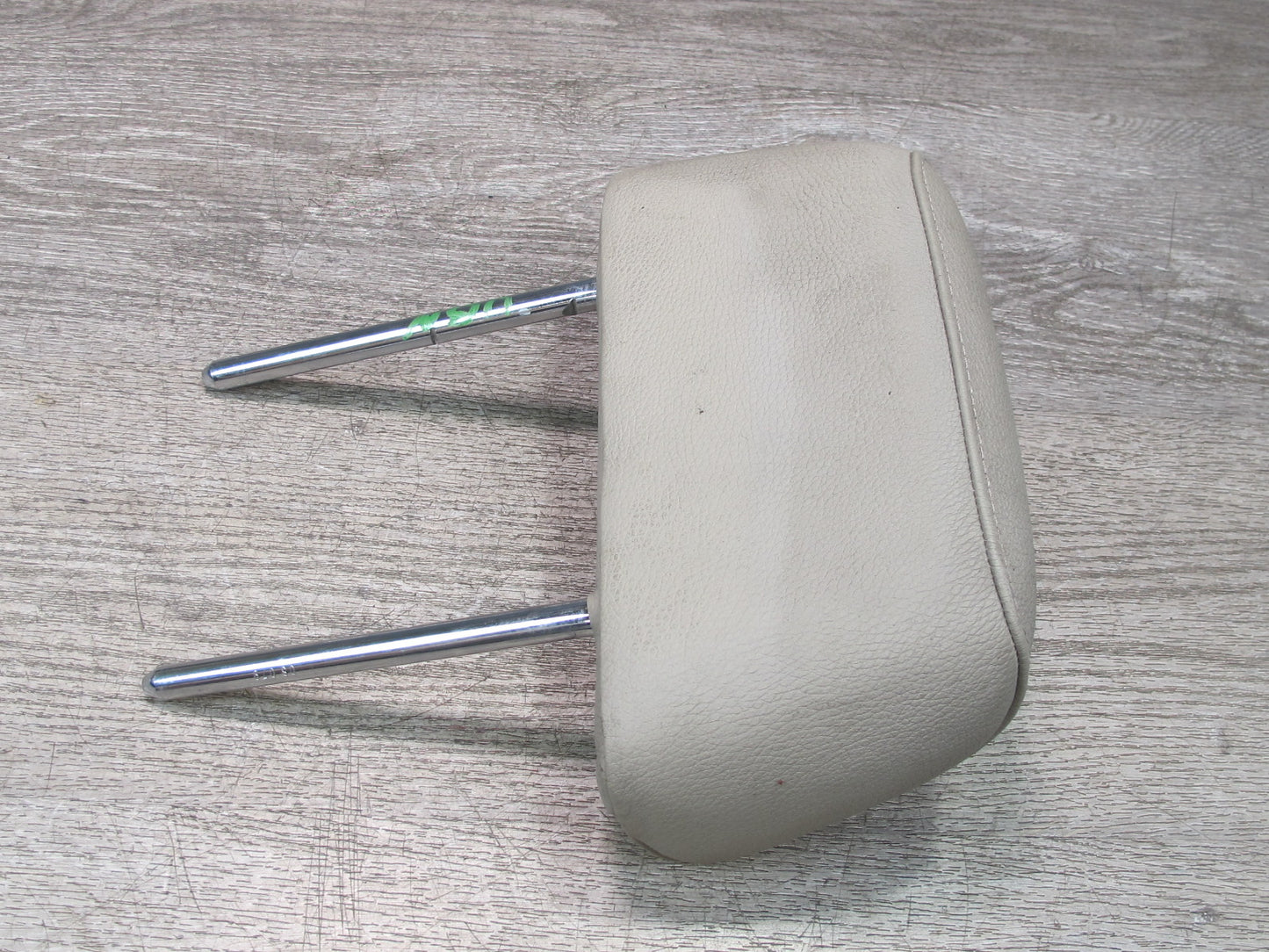 08-13 BMW E82 E88 135i Convertible Set of 2 Rear Seat Leather Headrest OEM