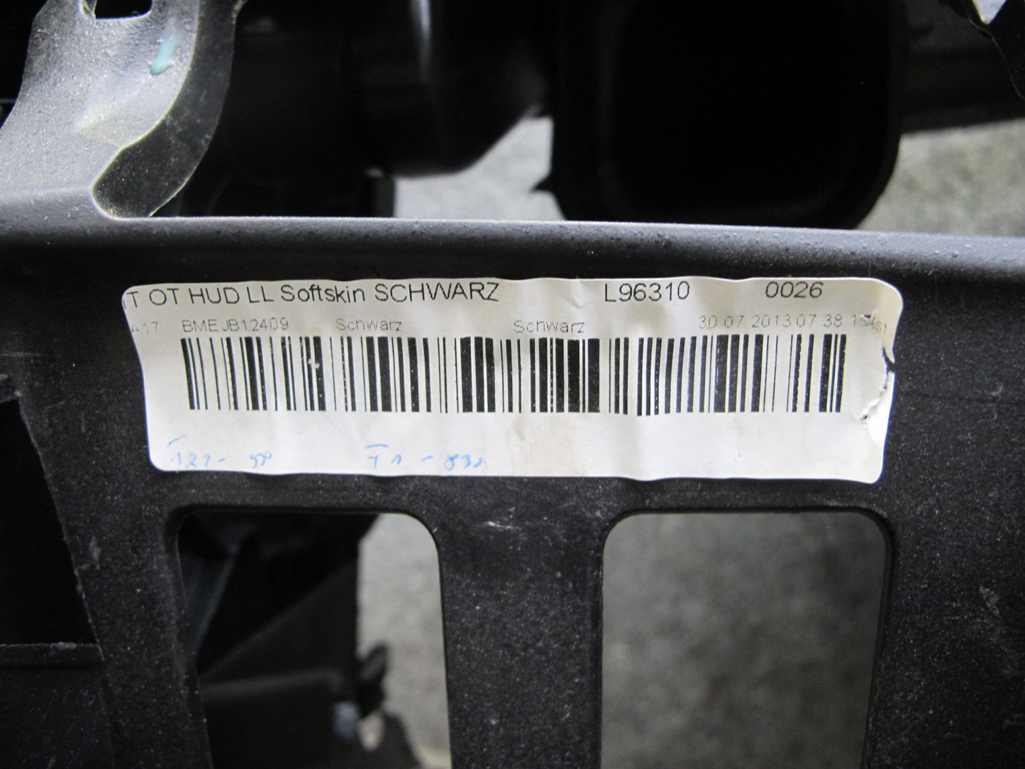 2012-2015 BMW F12 F13 M6 Dashboard HUD Instrument Panel Leather Black Assembly