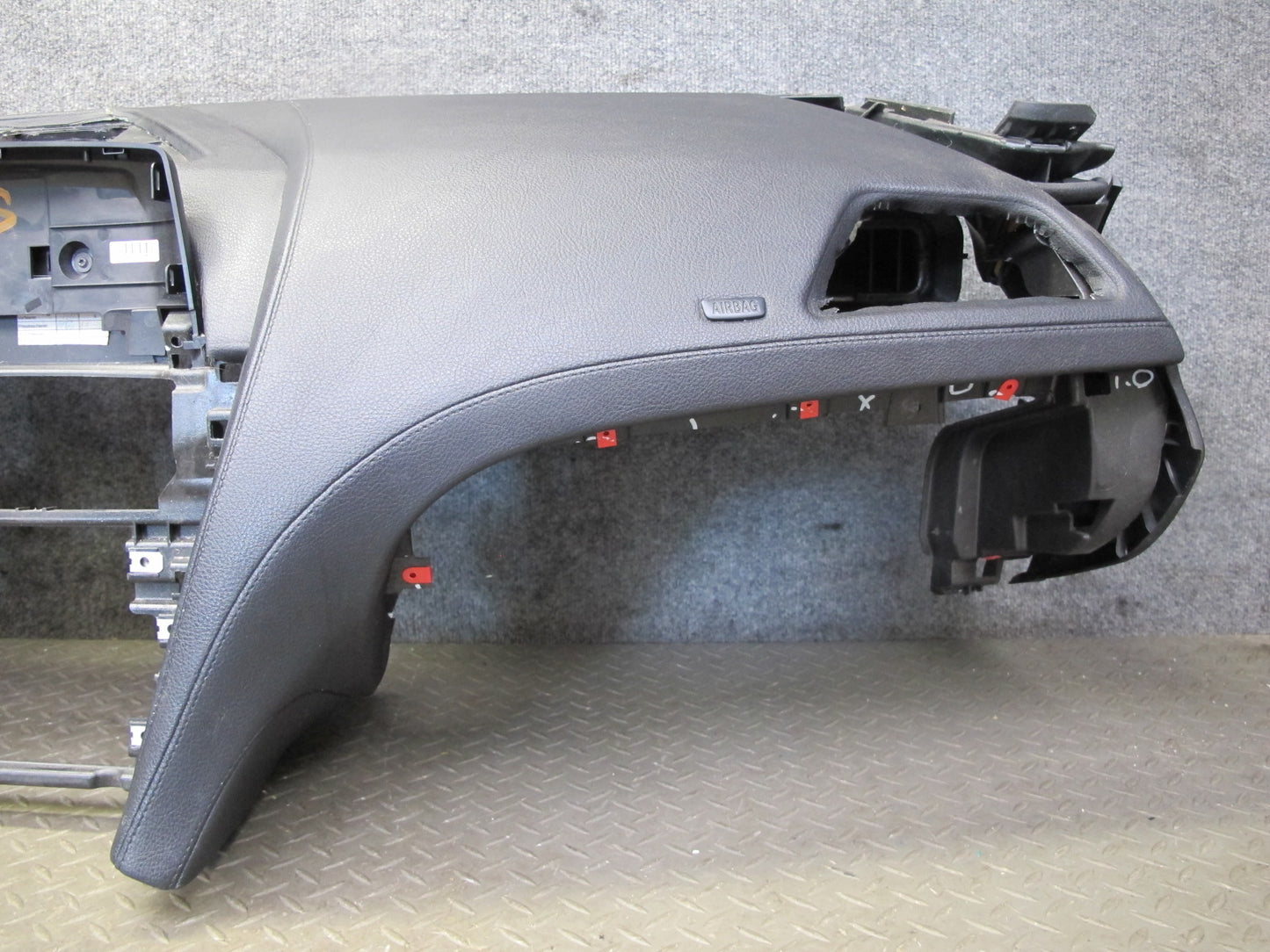 2012-2015 BMW F12 F13 M6 Dashboard HUD Instrument Panel Leather Black Assembly