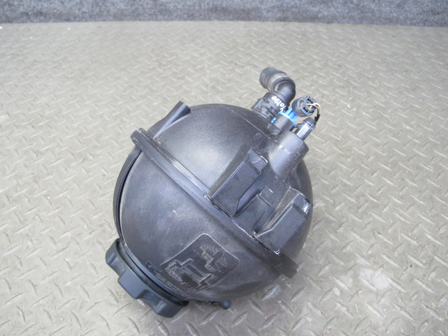 11-17 BMW F25 X3 Engine Coolant Expansion Overflow Reservoir Tank 8616418 OEM