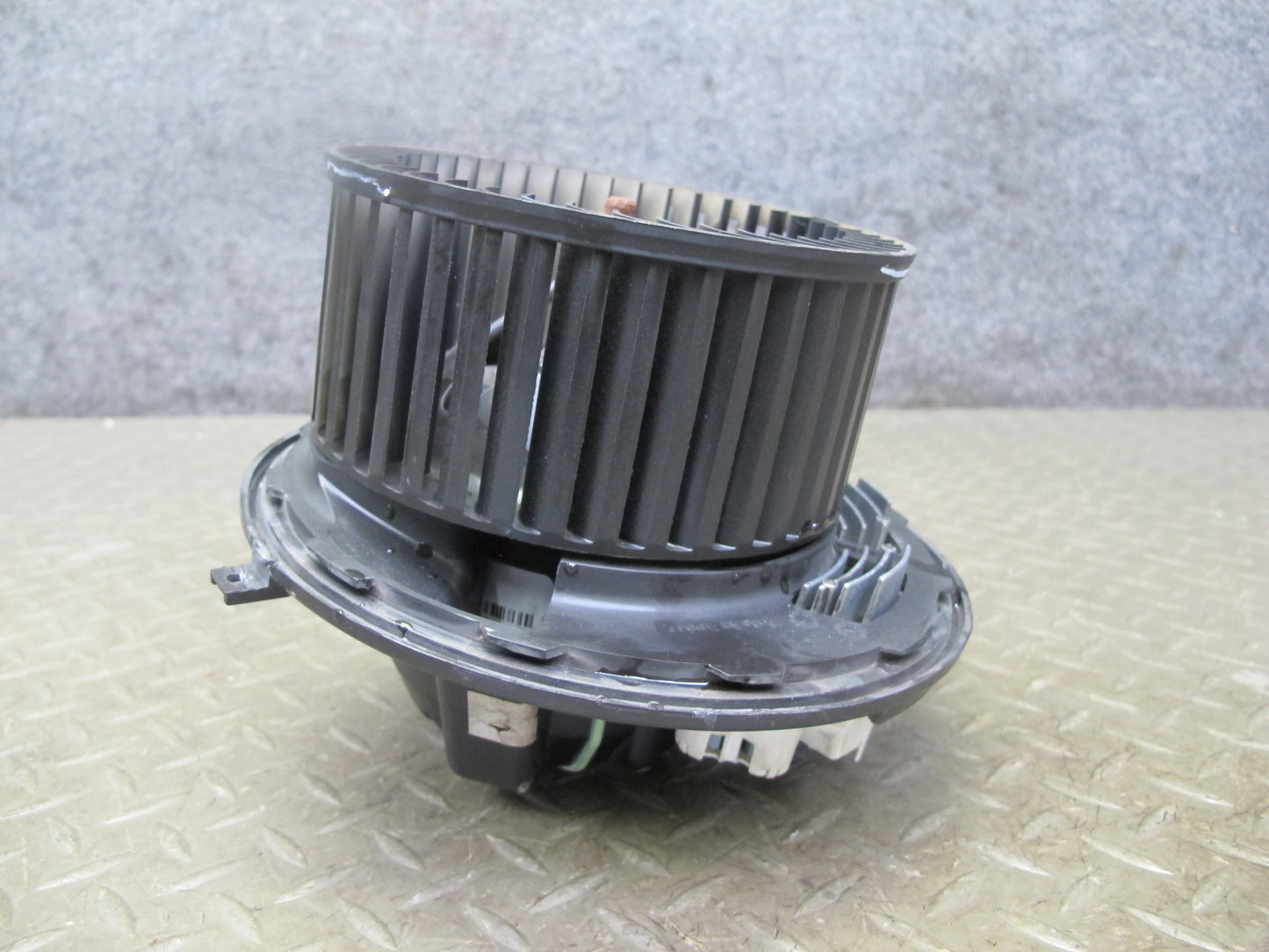 11-17 BMW F25 X3 A/C Heater Blower Motor Fan w Resistor OEM