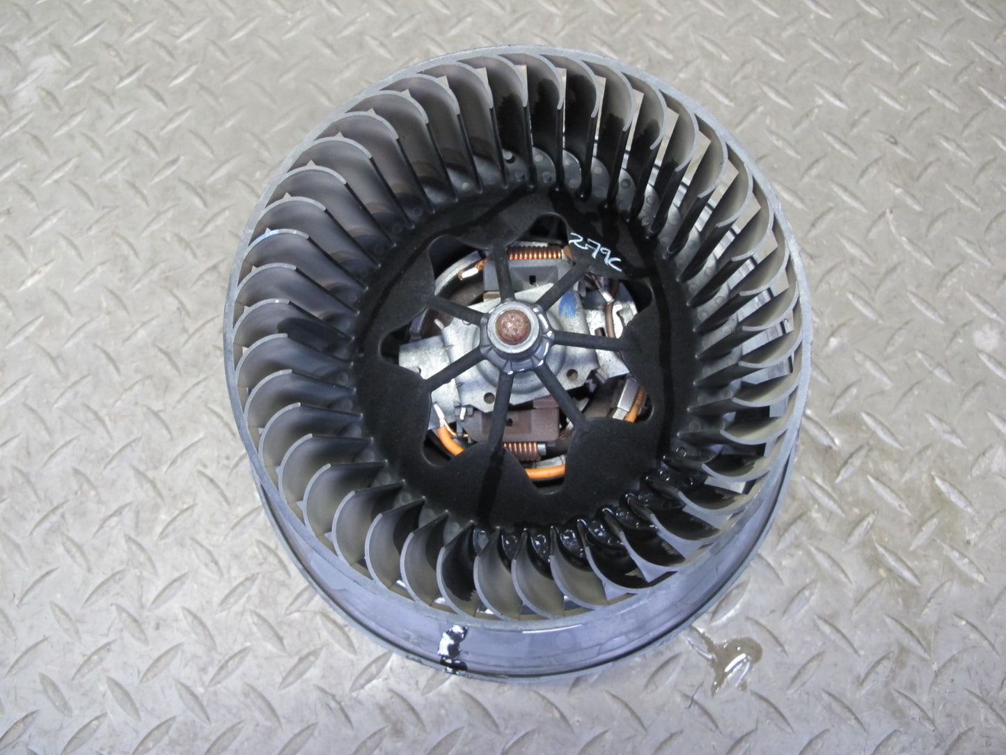 11-17 BMW F25 X3 A/C Heater Blower Motor Fan w Resistor OEM