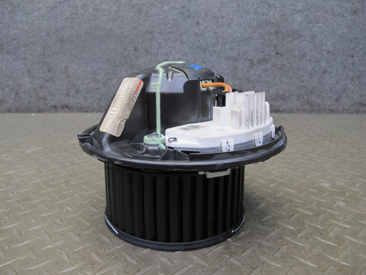 11-17 BMW F25 X3 A/C Heater Blower Motor Fan w Resistor OEM