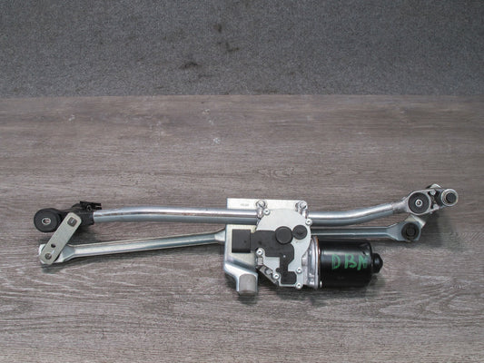 08-13 BMW E82 E88 135i Windshield Wiper Linkage w Motor OEM