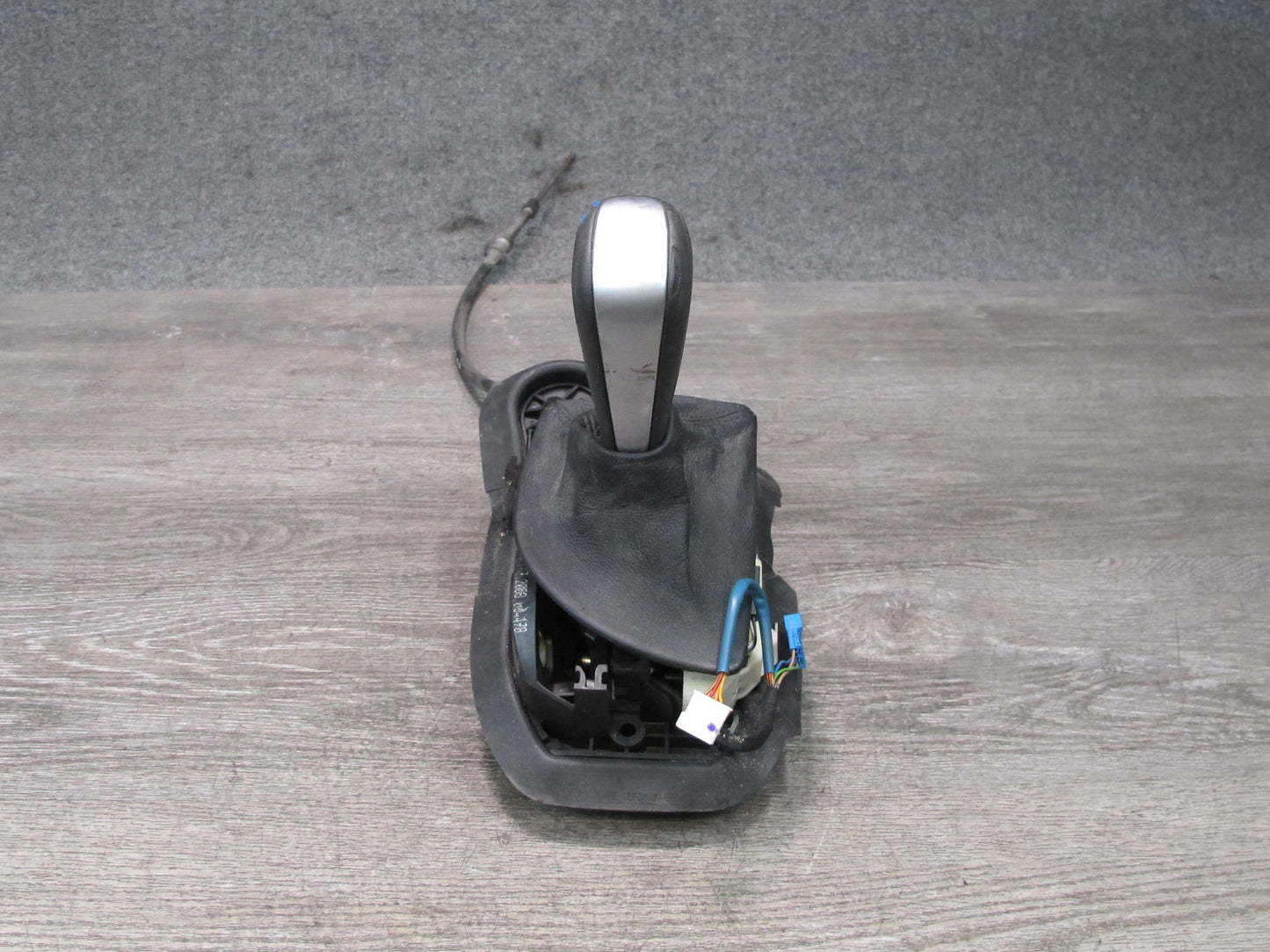 08-13 BMW E82 E88 135i A/T Automatic Transmission Gear Shifter w Boot & Knob OEM