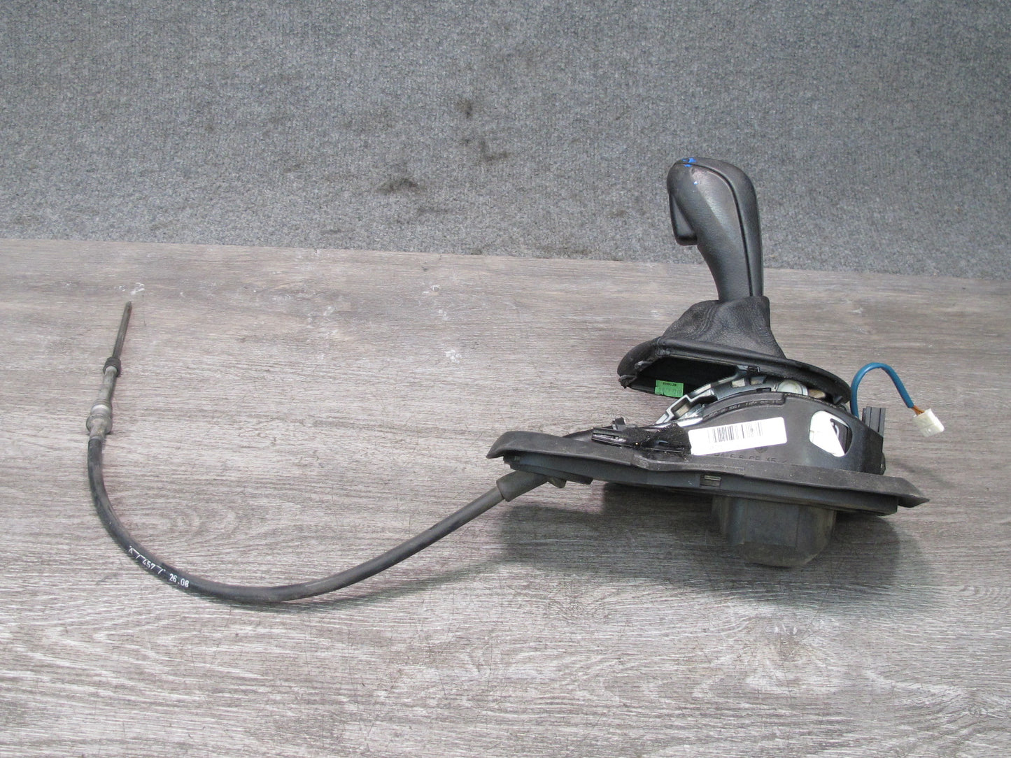 08-13 BMW E82 E88 135i A/T Automatic Transmission Gear Shifter w Boot & Knob OEM