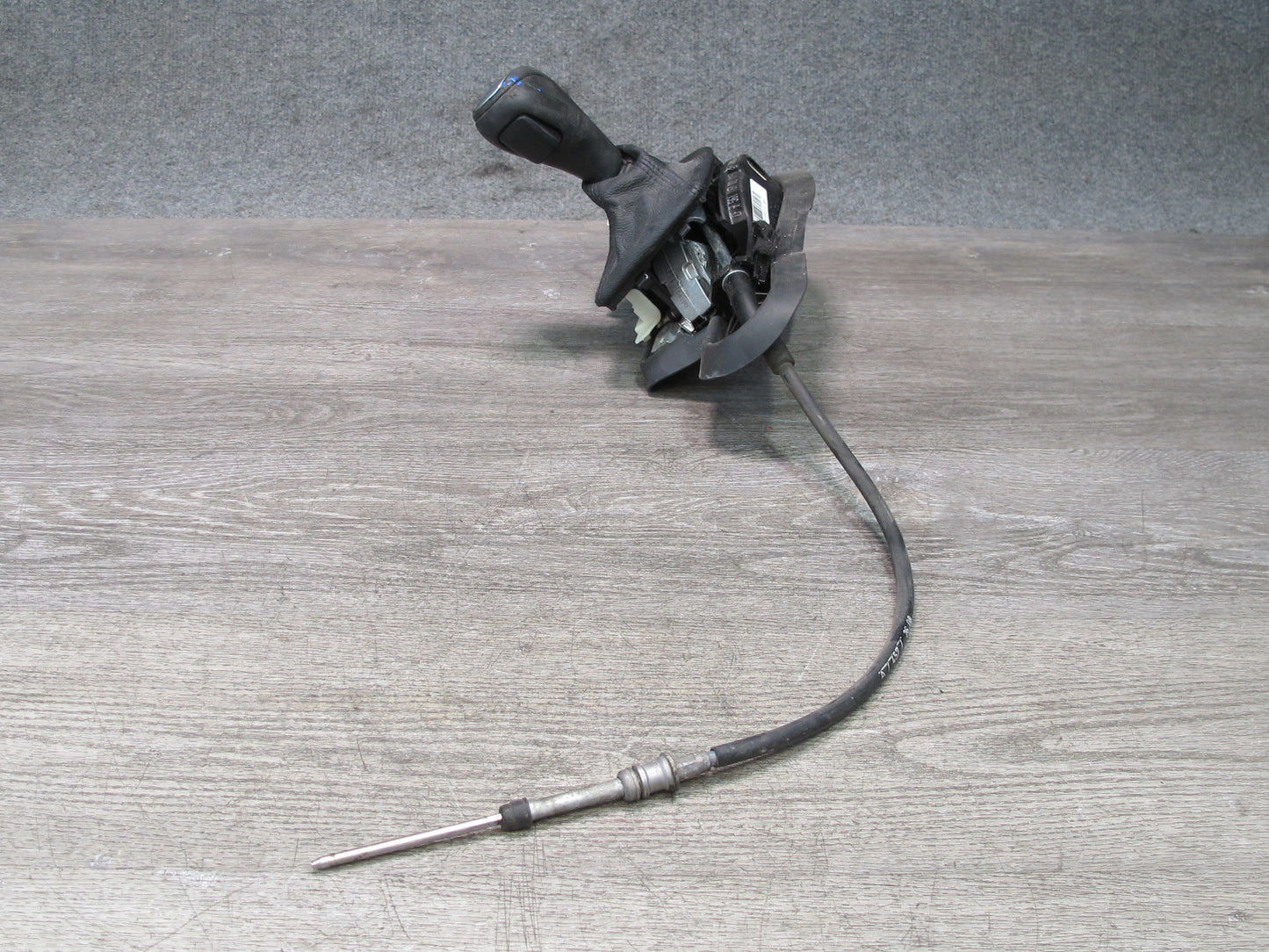 08-13 BMW E82 E88 135i A/T Automatic Transmission Gear Shifter w Boot & Knob OEM