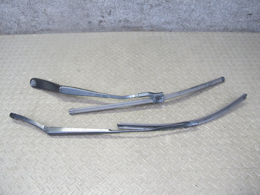 11-17 BMW F25 X3 Set of 2 Front Windshield Left & Right Wiper Arm OEM