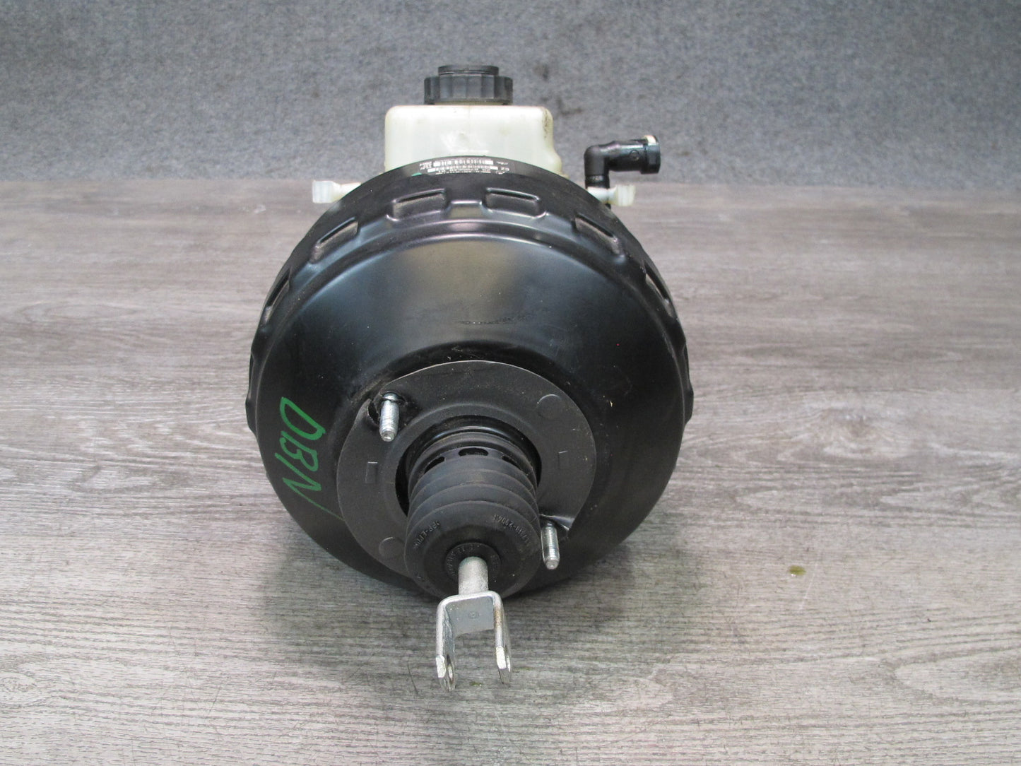 08-13 BMW E82 E88 135i Brake Master Cylinder Booster Fluid Reservoir 6785648 OEM