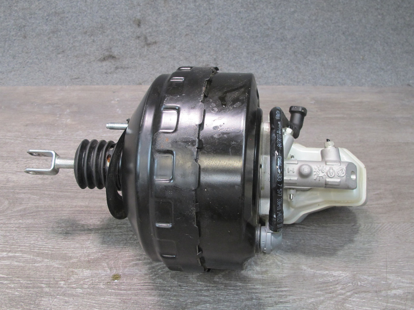 08-13 BMW E82 E88 135i Brake Master Cylinder Booster Fluid Reservoir 6785648 OEM