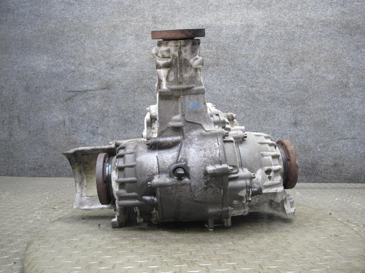 10-16 Audi B8 S4 AWD 3.0L A/T MKX Rear Differential Carrier 133k Miles OEM