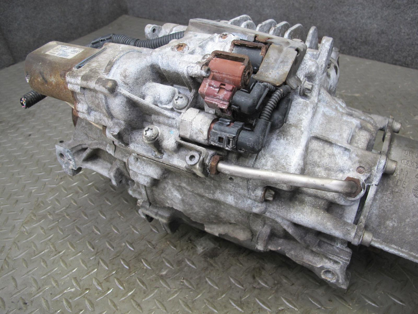 10-16 Audi B8 S4 AWD 3.0L A/T MKX Rear Differential Carrier 133k Miles OEM