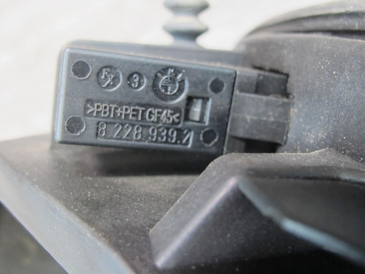 08-13 BMW E82 E88 135i Fuel Tank Filler Door Lid Cover w Housing Graphite OEM