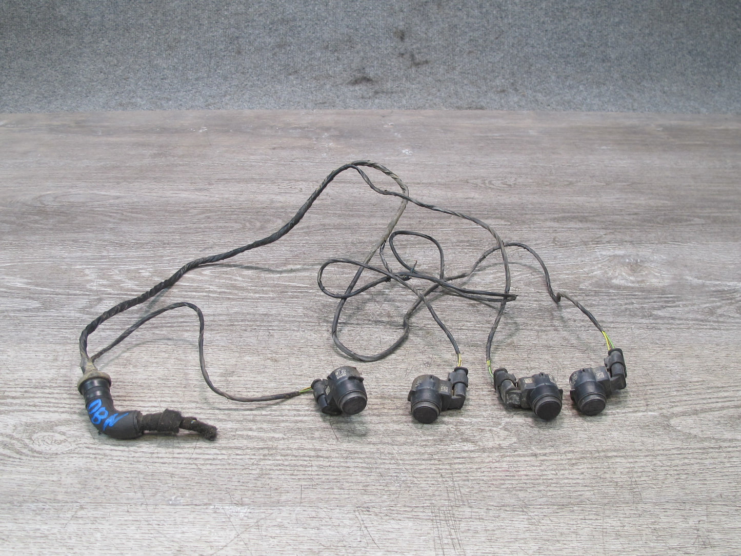 08-13 BMW E82 E88 135i Rear PDC Parking Distance Sensor Set w Wiring Harness OEM