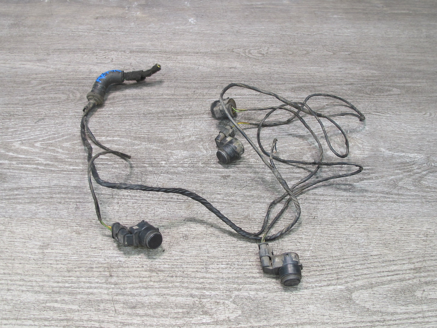 08-13 BMW E82 E88 135i Rear PDC Parking Distance Sensor Set w Wiring Harness OEM