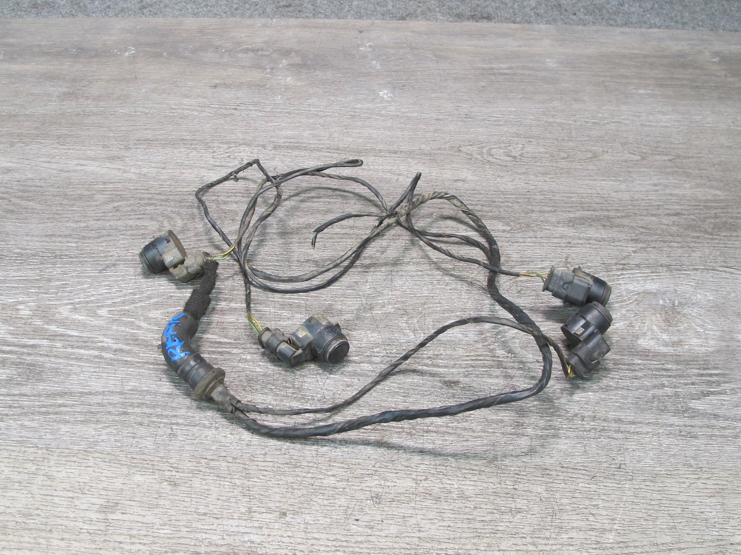 08-13 BMW E82 E88 135i Rear PDC Parking Distance Sensor Set w Wiring Harness OEM