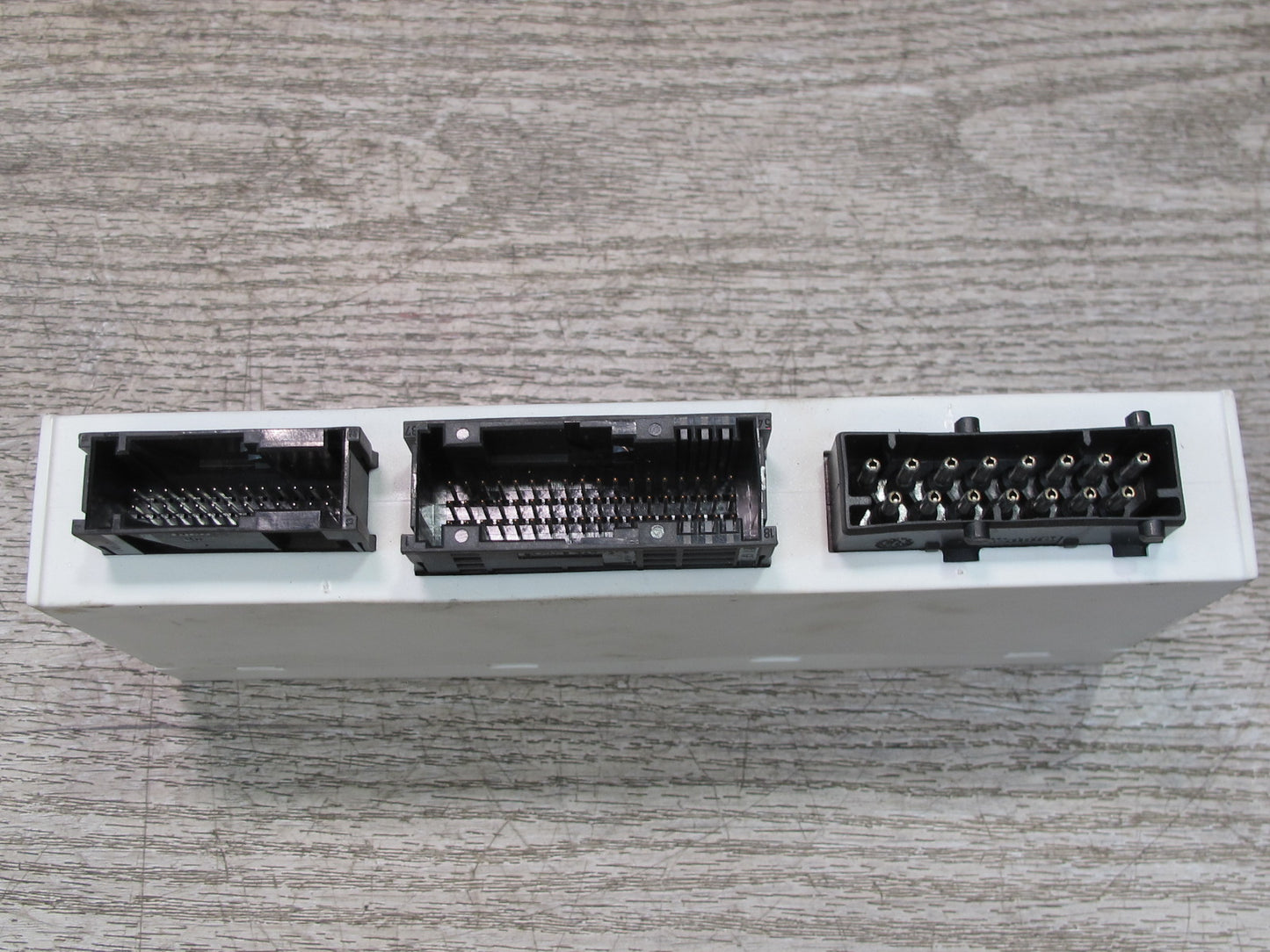 01-06 BMW E46 330ci GM5 High Body Control Module Unit BCM BCU 6914368 OEM
