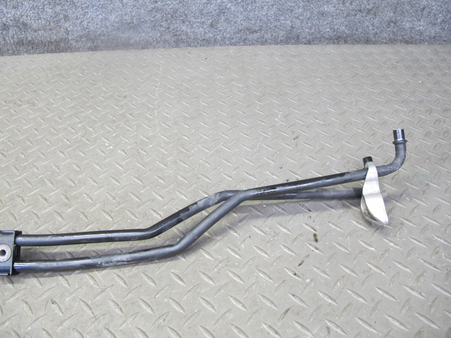 08-13 BMW E82 E88 135i N54 A/T Transmission Oil Cooler Pipe Hose Tube Line OEM