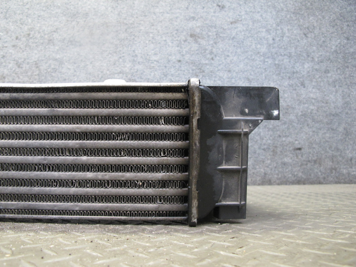 08-13 BMW E82 E88 135i Engine Turbo Charge Intercooler 7540035 OEM